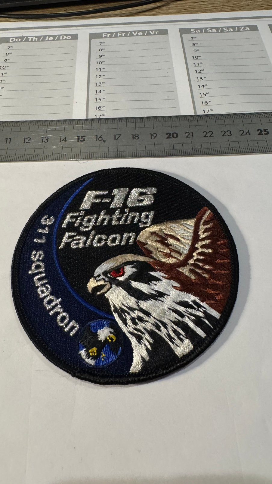 Patch f-16 swirl luchtmacht klu 311 squadron, Ophalen of Verzenden, Zo goed als nieuw, Patch, Badge of Embleem