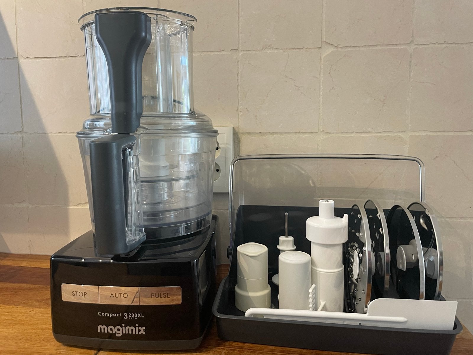 Magimix Compact 3200XL keukenmachine met accessoires, 3 snelheden of meer, Ophalen of Verzenden, Zo goed als nieuw, 2 tot 3 liter