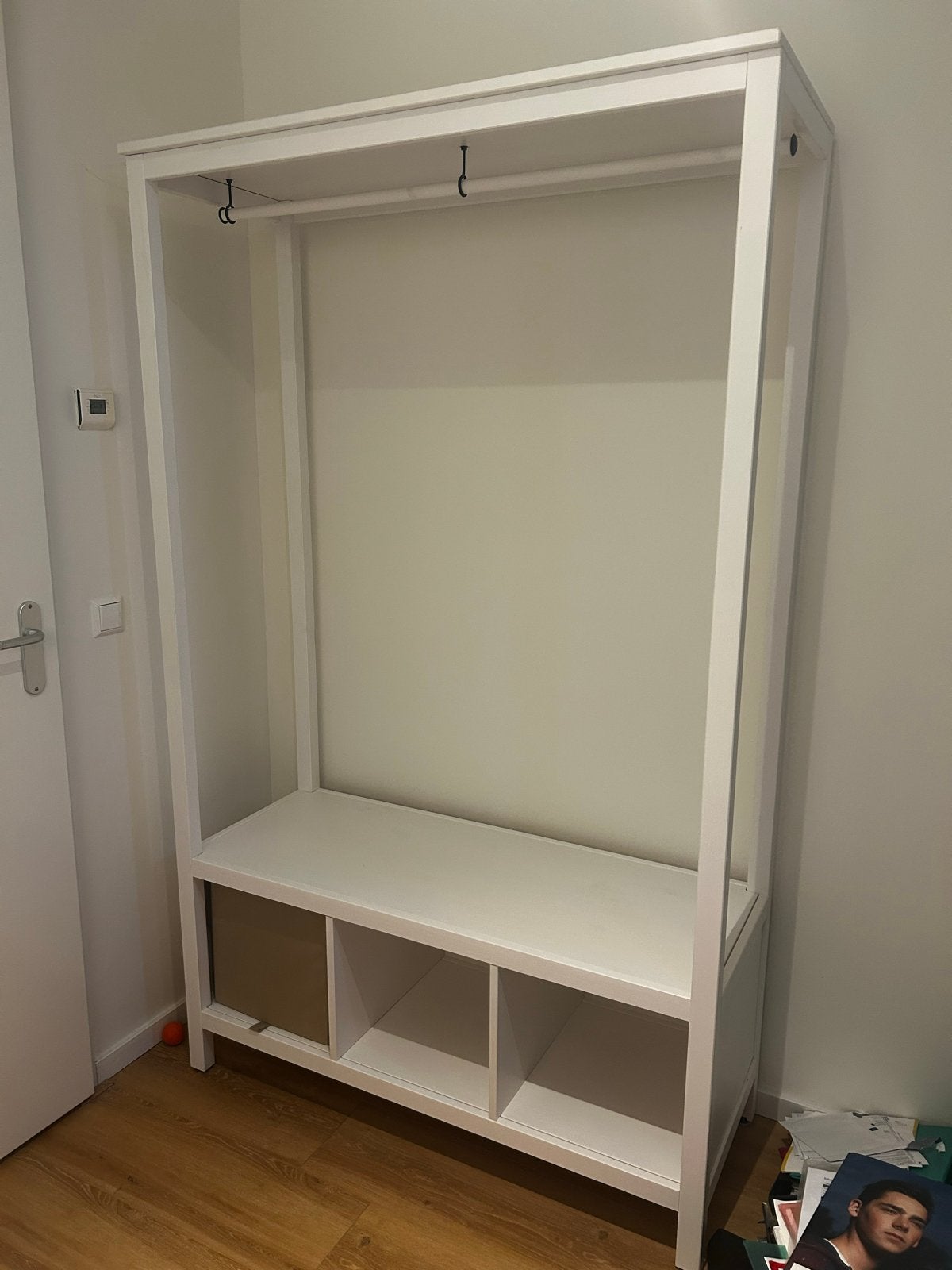 Ikea Hemnes open kledingkast/vitrinekast wit, Ophalen, Gebruikt
