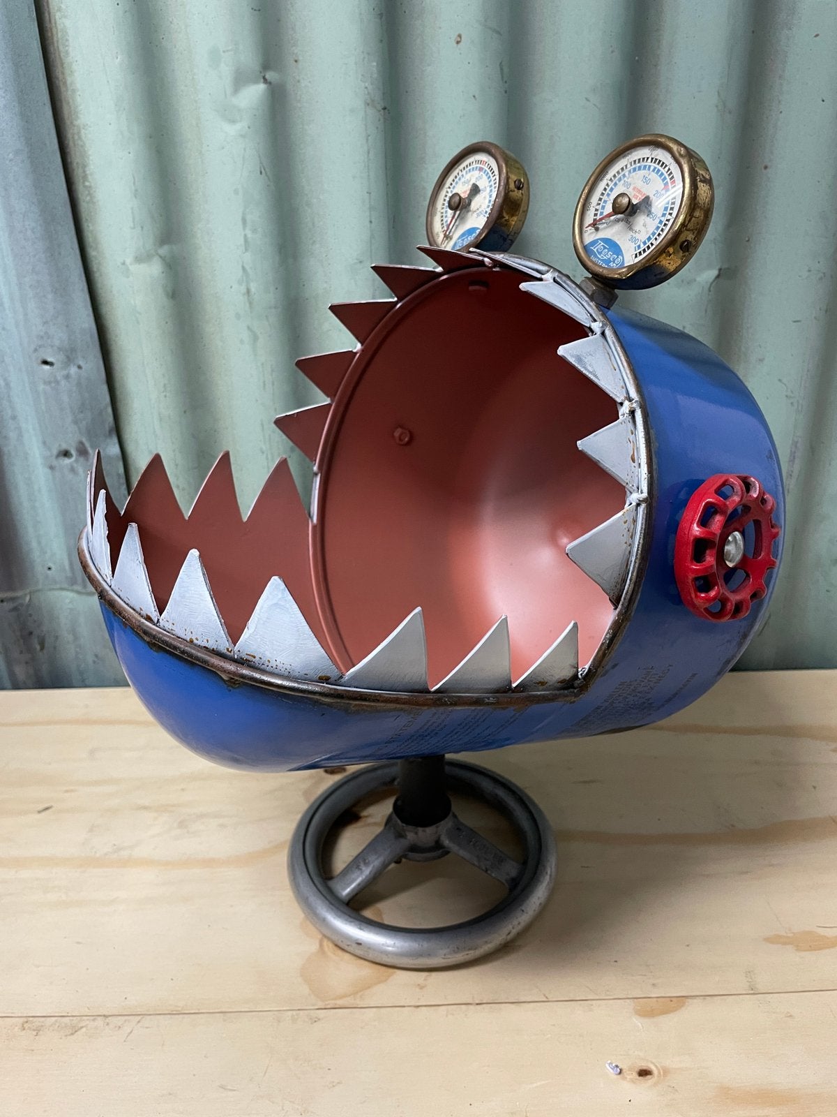 Lektuurbak - houtbak - vis - metal art - upcycling, Ophalen, Gebruikt, Blauw, Metaal