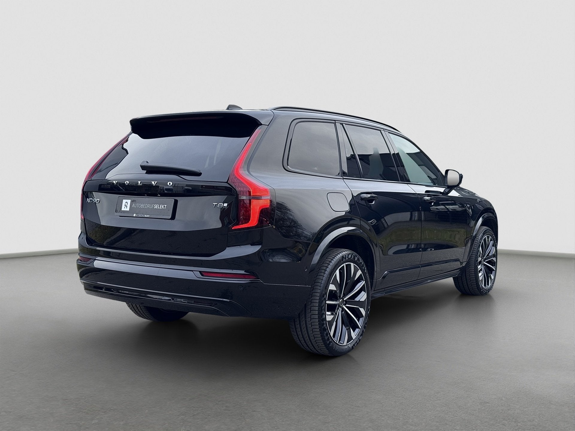 Volvo XC90 2.0 T8 Ultra Dark | Pano | Trekhaak | Bowers&Wilk, Auto's, Volvo, Gebruikt, 4 cilinders, 1969 cc, 7 stoelen