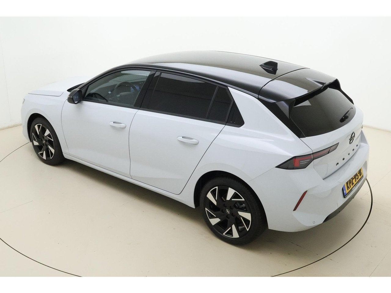 Opel Astra 1.2 Turbo Hybrid GS | NIEUW MODEL | Uit voorraad, Auto's, Automaat, 145 pk, Stof, Gebruikt