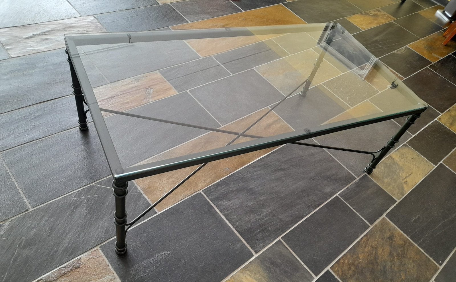 Glazen salontafel met smeedijzeren onderstel, Ophalen, 100 tot 150 cm, 50 tot 100 cm, Rechthoekig