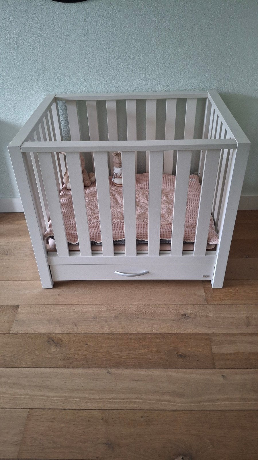 Witte TWF box Robin met boxmatras 75x95 cm en lade, Ophalen, Zo goed als nieuw, Vierkant, In hoogte verstelbaar