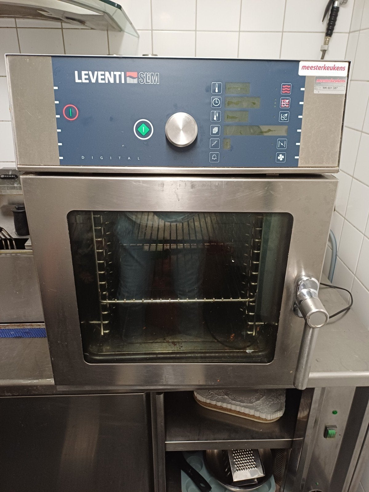Leventi SCM Digitale Hete steamer. 1/1 GN, 380V, Ophalen, Gebruikt