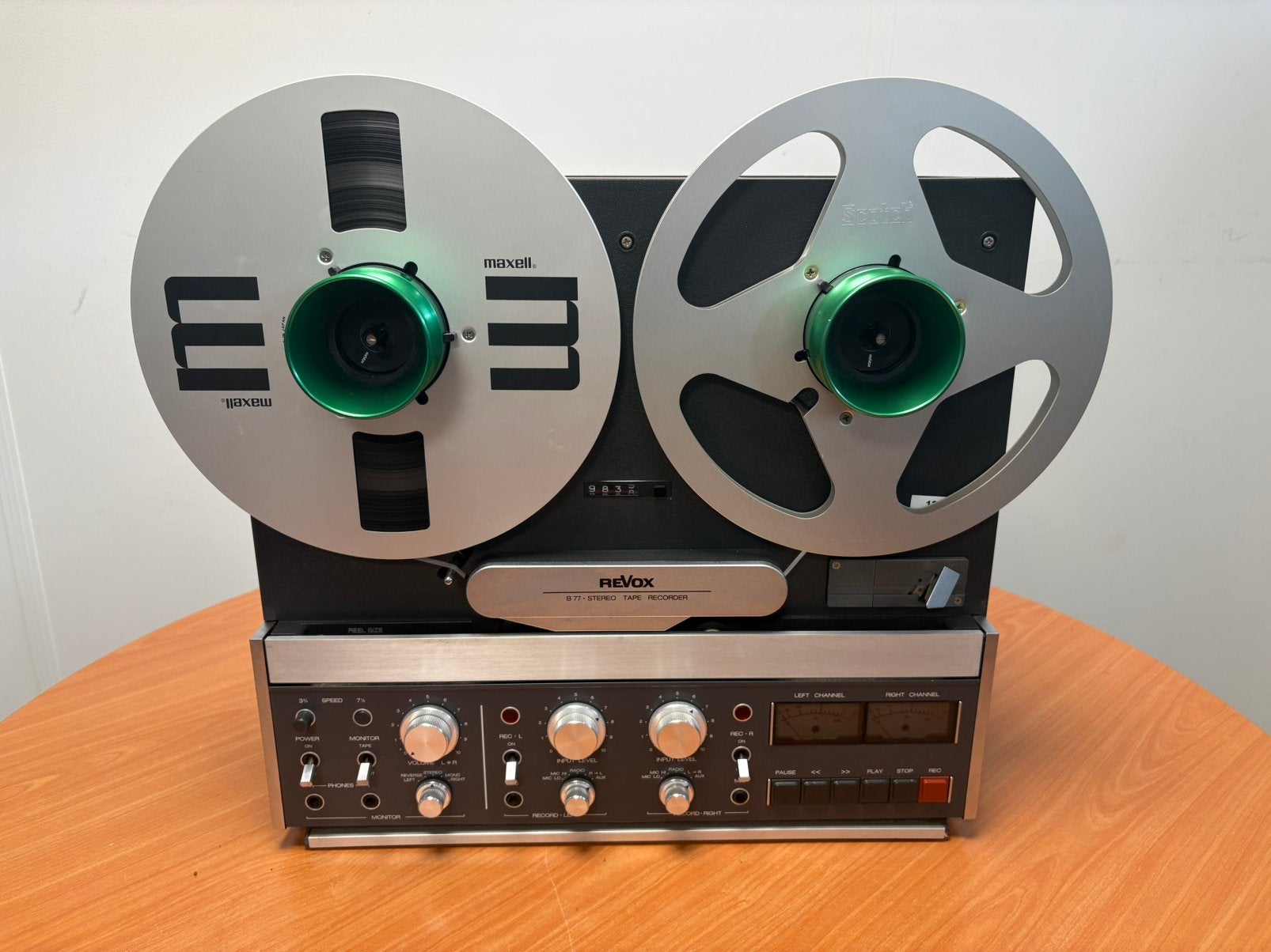 Revox B77 2 track normal speed gerestaureerd, Audio, Tv en Foto, Bandrecorders, Ophalen, Bandrecorder