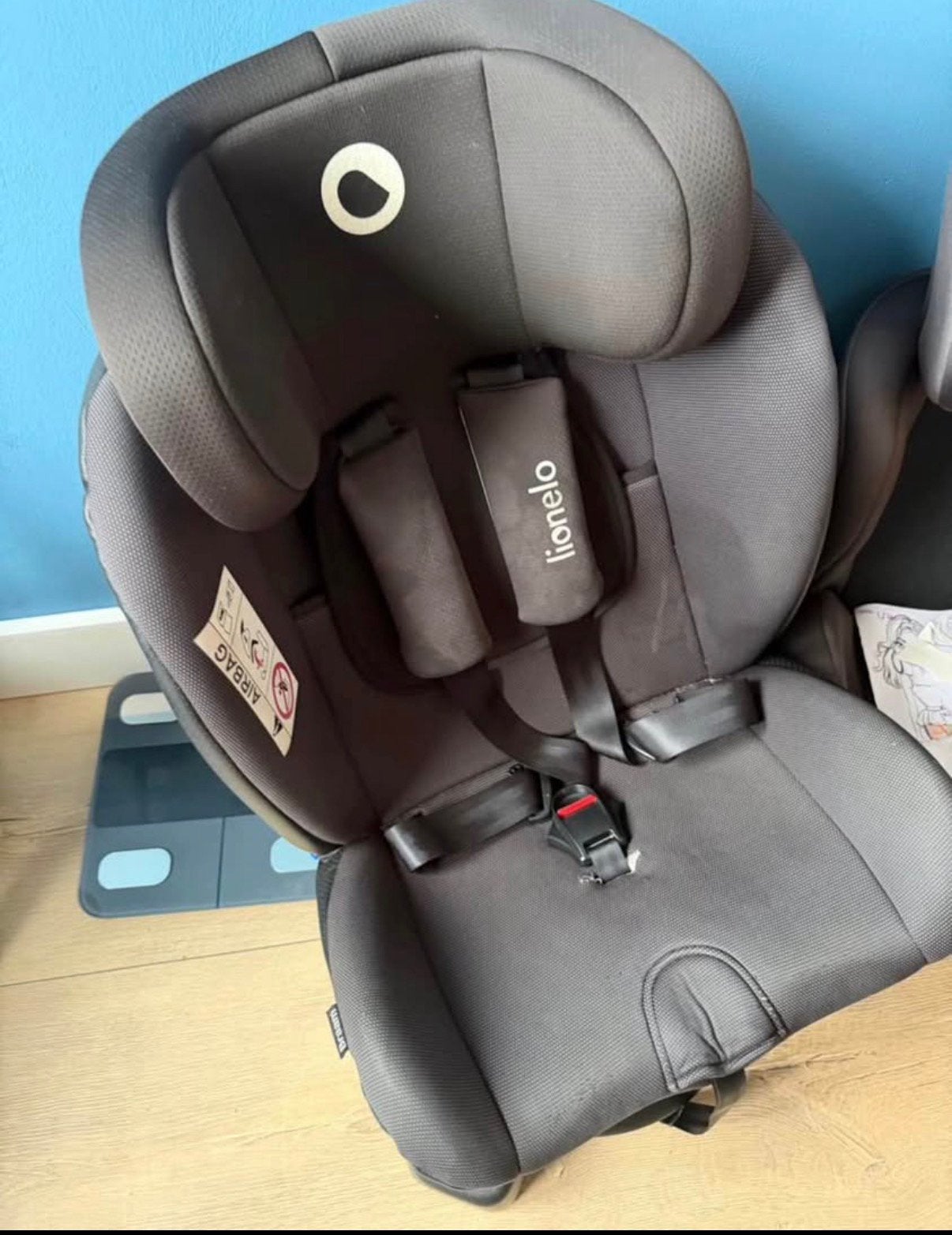 Autostoel lionelo draaibaar 360 graden isofix, Kinderen en Baby's, Autostoeltjes, Ophalen, Zo goed als nieuw, Overige merken, Isofix