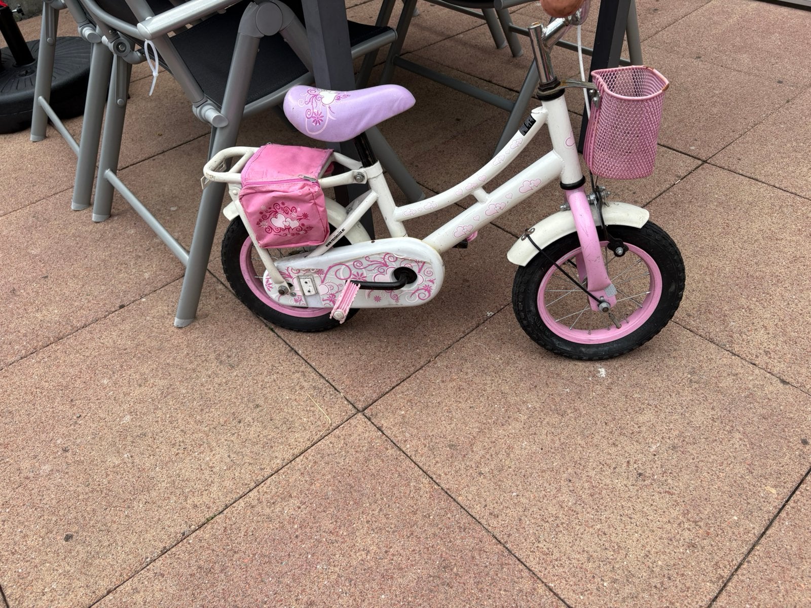 Meisjesfiets 12 inch, Ophalen, Gebruikt, Terugtraprem, Verstelbare zitting