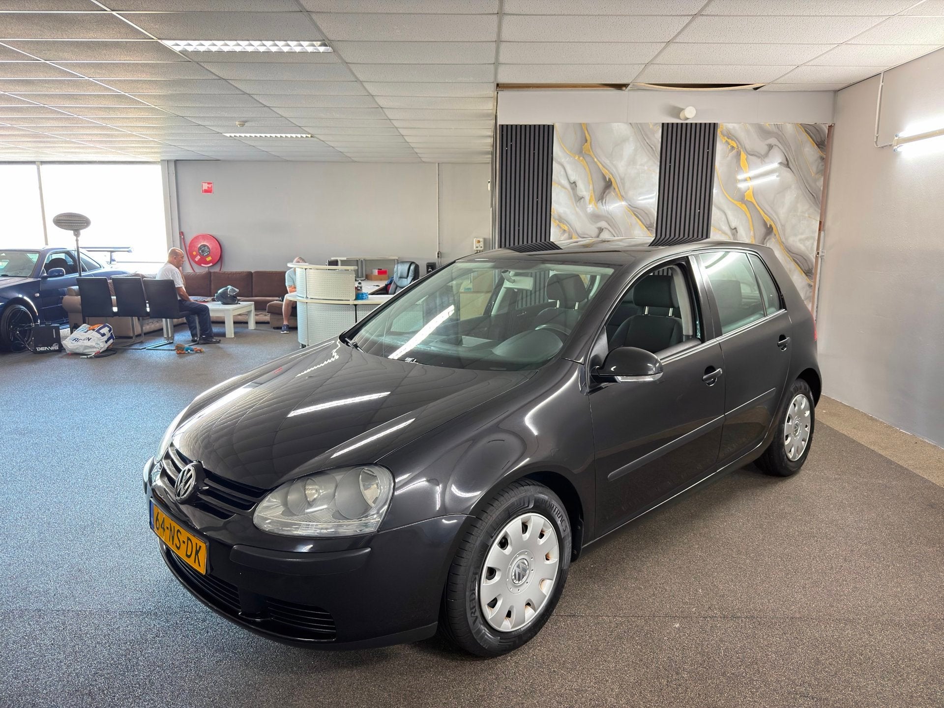 Volkswagen Golf 1.4 FSI Trendline 1e Eigenaar,Clima,CruiseDe, Voorwielaandrijving, Dealer onderhouden, Stof, Gebruikt