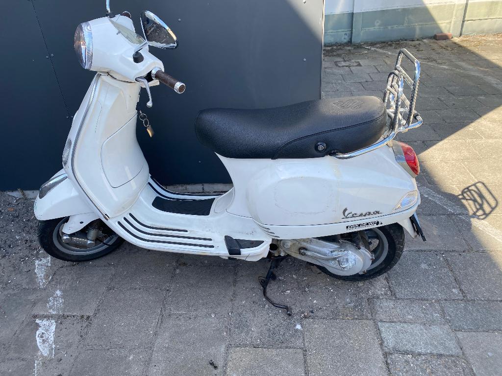 vespa LX 50, Fietsen en Brommers, Scooters | Vespa, Ophalen, Gebruikt, 49 cc, Benzine