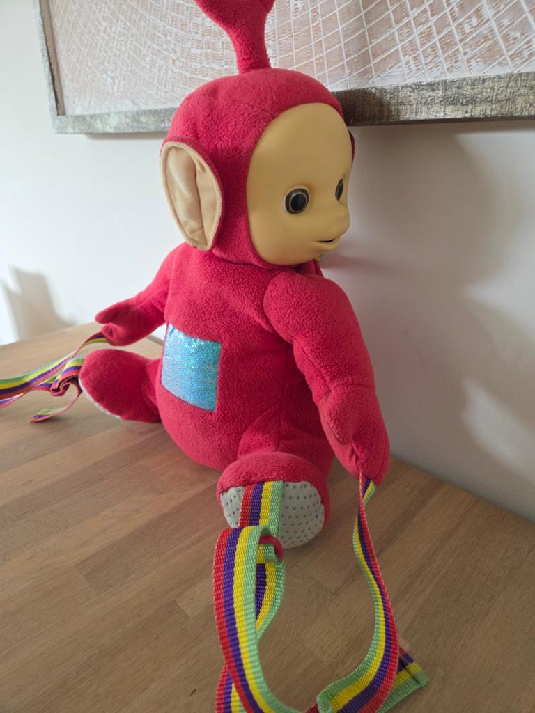 Teletubbies Po Rugzak rood 1996., 40 cm of meer, Ophalen of Verzenden, Zo goed als nieuw, Overige merken