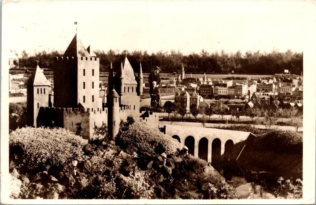 Den Haag 's-Gravenhage - 11 ansichtkaarten Madurodam, Verzenden, 1940 tot 1960, Gelopen, Zuid-Holland