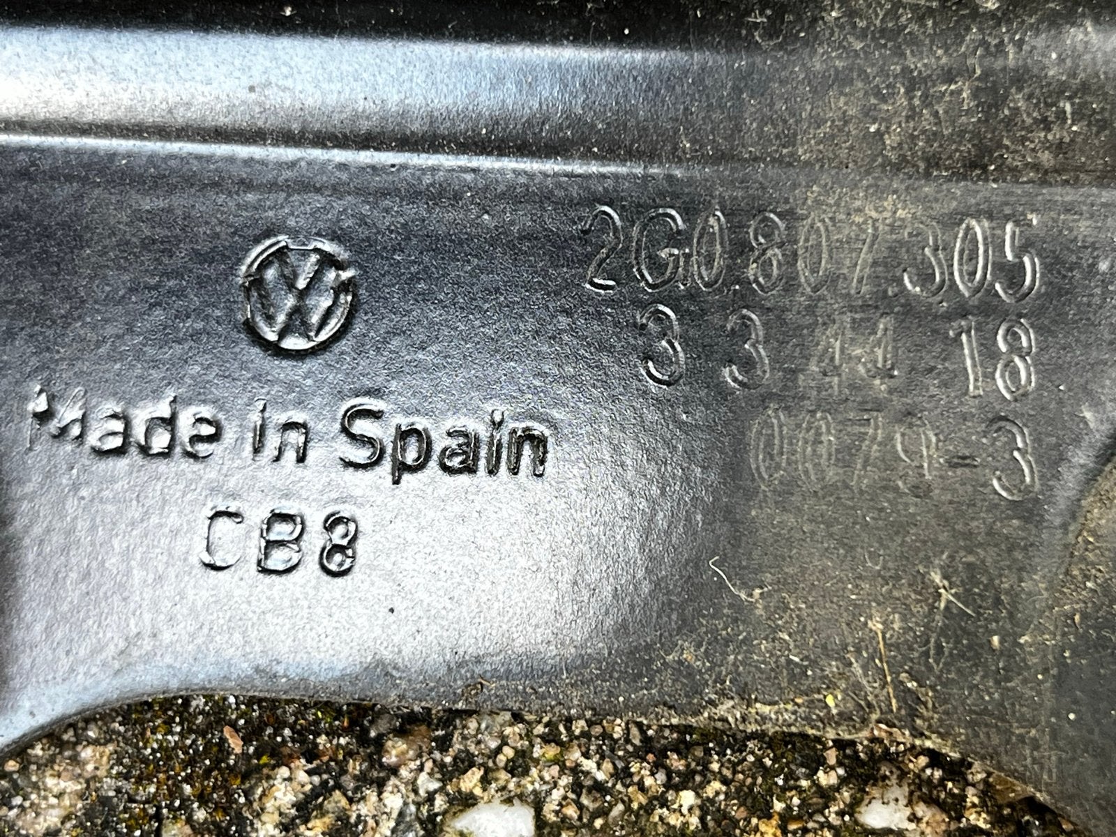 Bumperbalk voor Volkswagen, onderdeelnummer 2G0807305, Gebruikt, Volkswagen, Ophalen of Verzenden, Achter