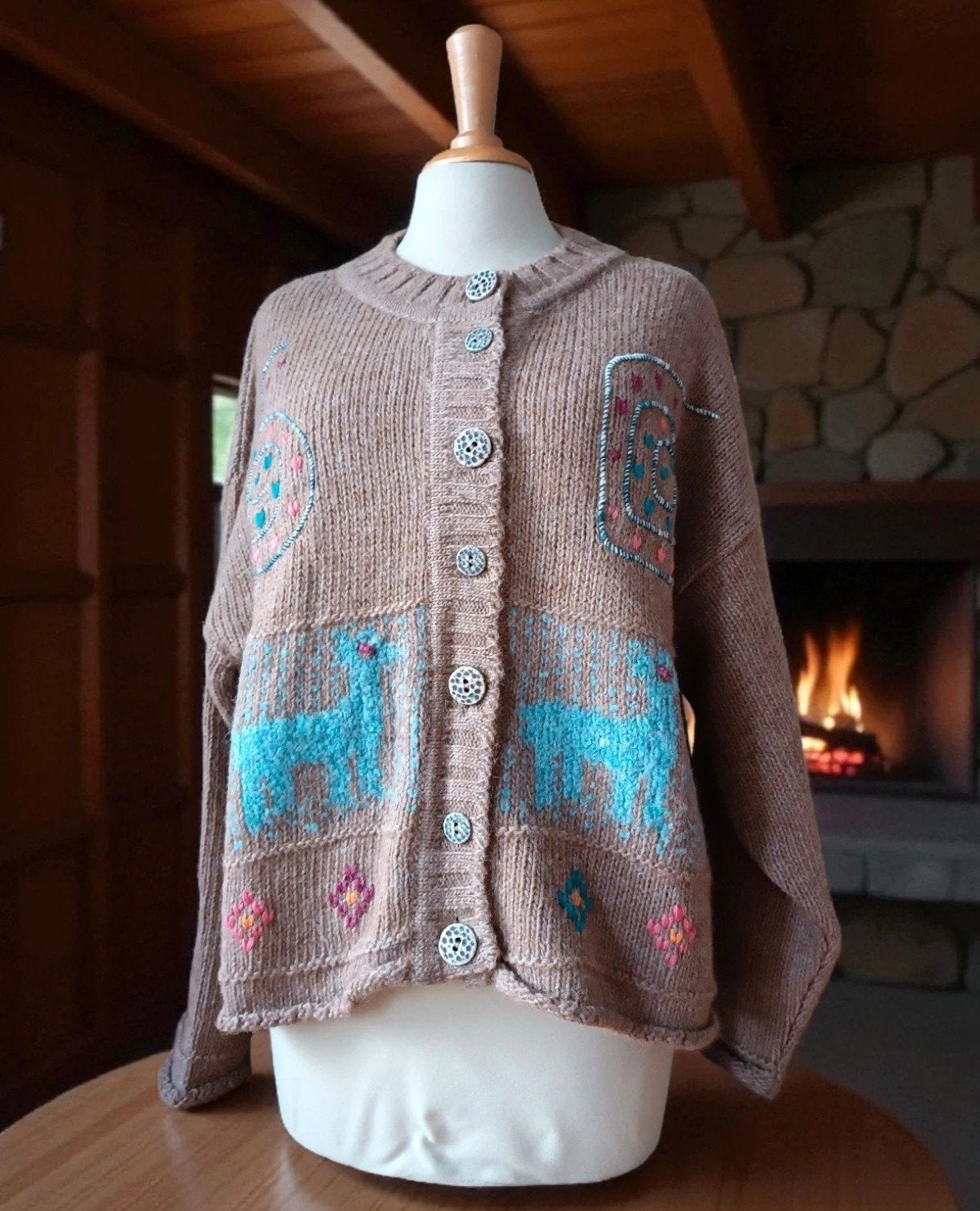 Prachtig 100% alpaca geborduurde vest  L, Ophalen of Verzenden, Nieuw, Maat 42/44 (L), Beige
