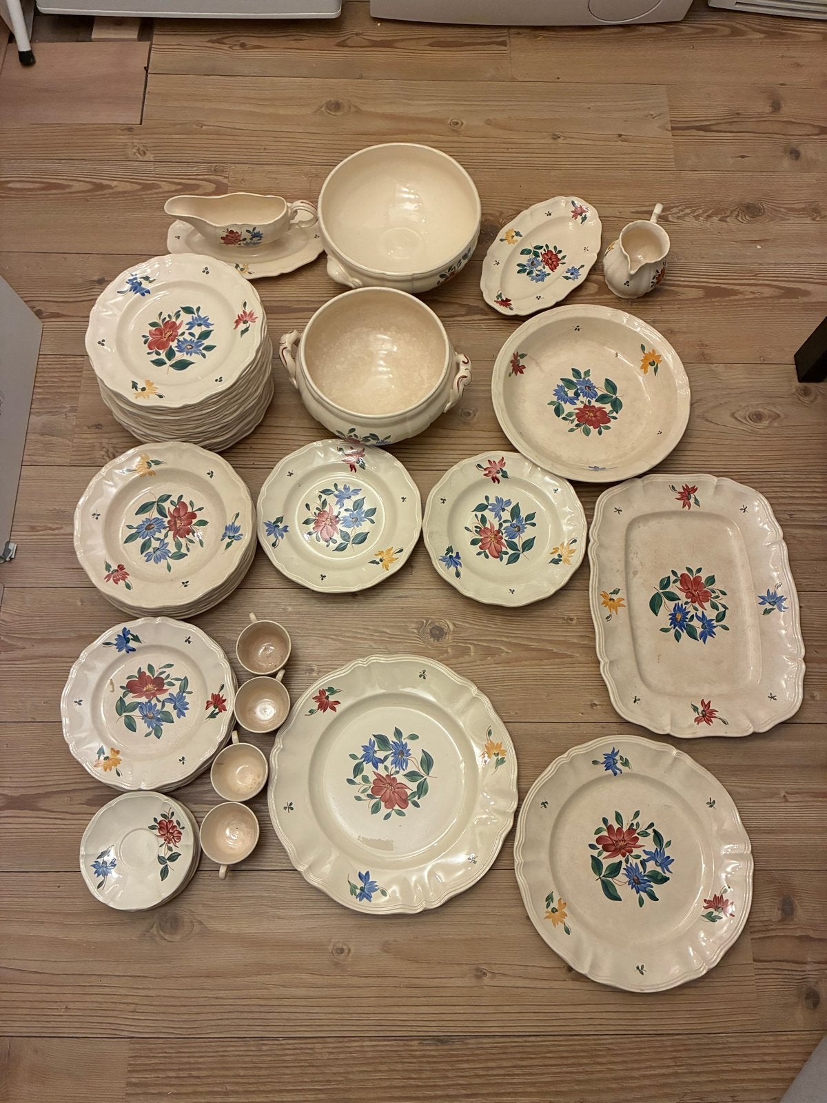 Uitgebreid Digoin & Sarreguemines Servies - Vintage Frans, Huis en Inrichting, Ophalen, Gebruikt, Vintage, Aardewerk
