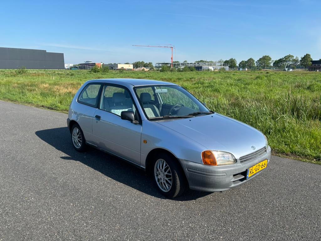 Toyota Starlet met stuurbekrachting!, Particulier, Te koop