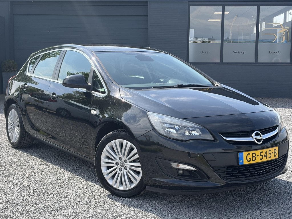 Opel Astra 1.4 Turbo Blitz 1e Eigenaar,Navi,120pk,Trekhaak,A, Auto's, Voorwielaandrijving, Euro 5, Stof, Gebruikt