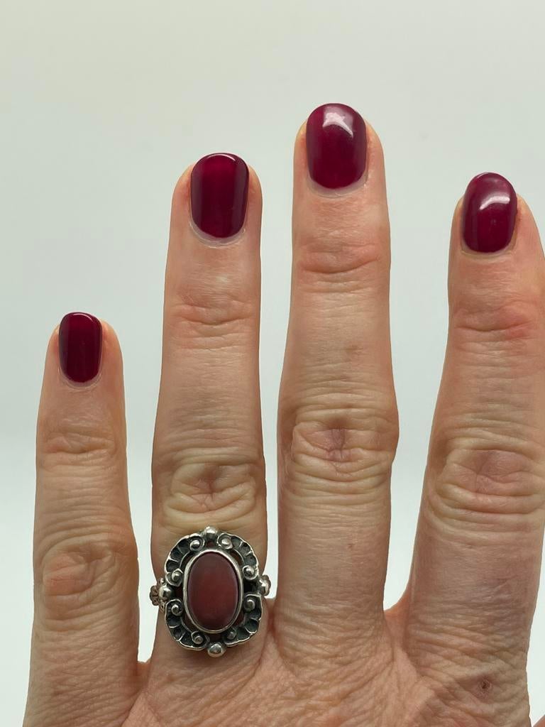 D427 Prachtige zilveren ring bloedkoraal maat 16,75, Ophalen of Verzenden, Zilver, Ring, Met edelsteen