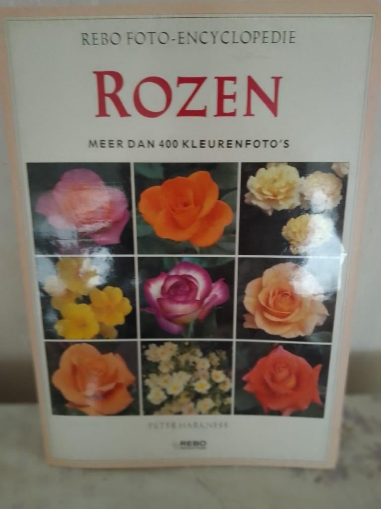 Kamerplanten + Rozen foto encyclopedie, Ophalen, Diverse auteurs, Zo goed als nieuw, Los deel