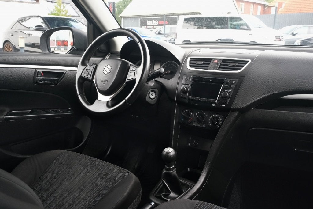 Suzuki Swift 1.2 Dynamic EASSS (bj 2015), Auto's, 945 kg, Stof, Gebruikt, 4 cilinders