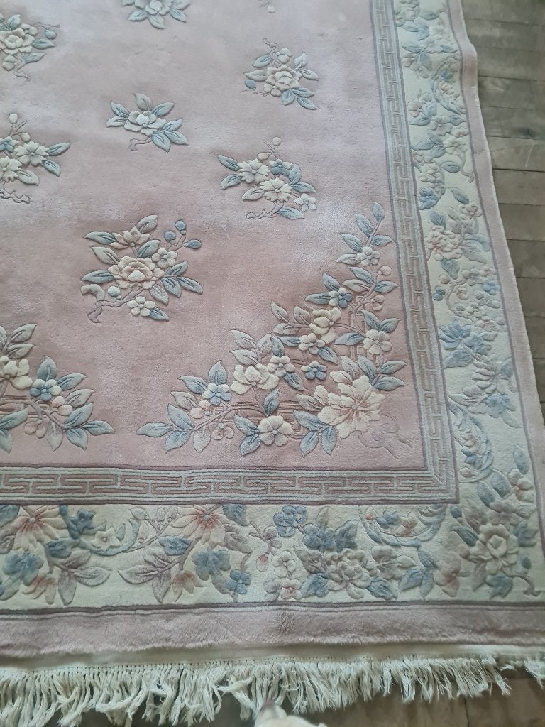 Vintage hand geknoopt roze wollen vloerkleed Engels, Ophalen, Heikant 21 Kaatsheuvel, 150 tot 200 cm, Belle Vieille Brocante
