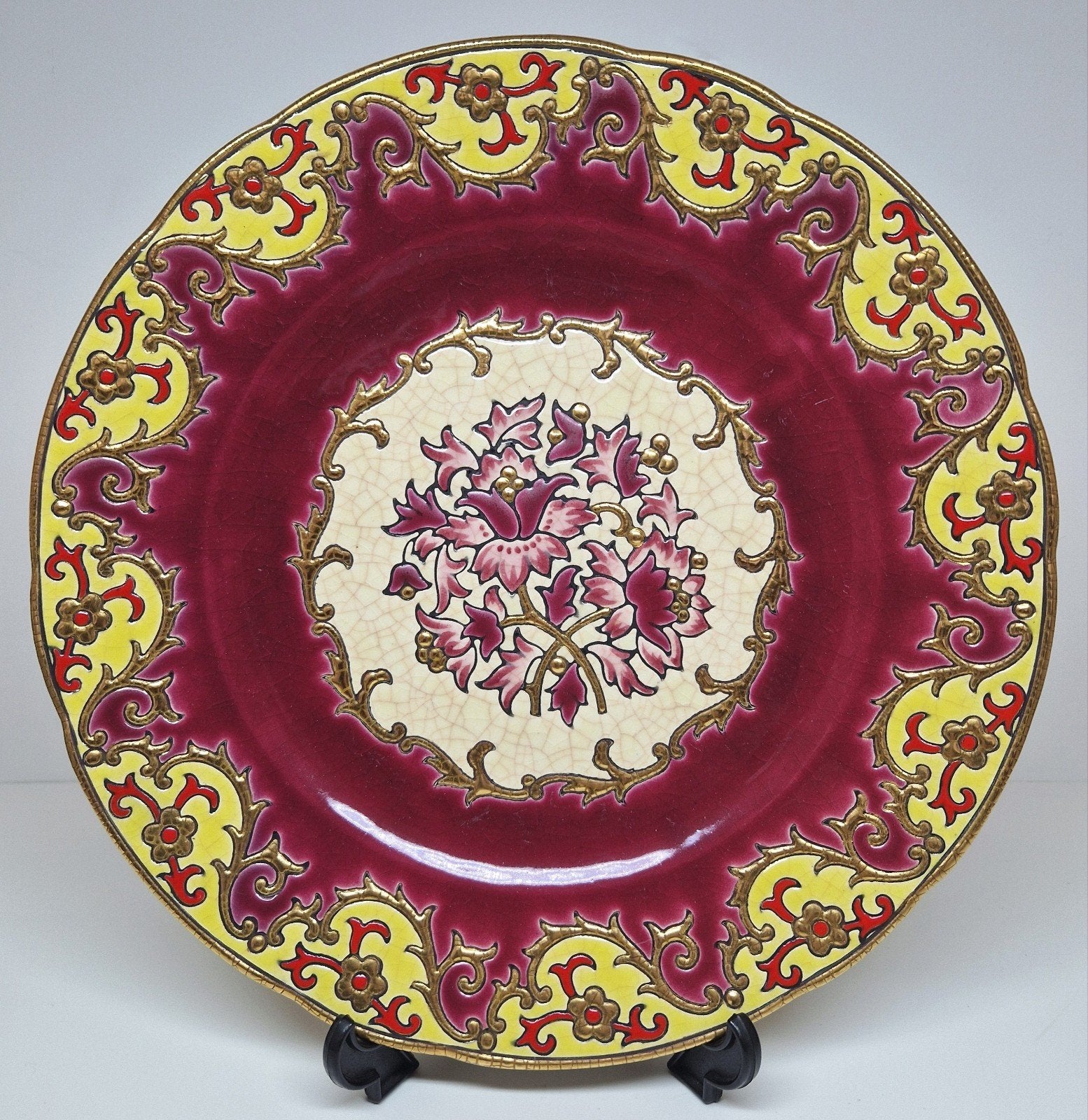 Emaux de Longwy sierbord Renaissance decor M.P. Chevallier., Antiek en Kunst, Ophalen