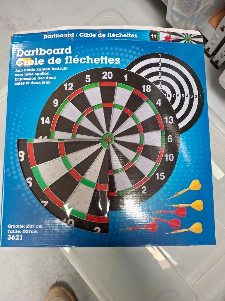 Dartbord met 2x3 pijlen, Ophalen