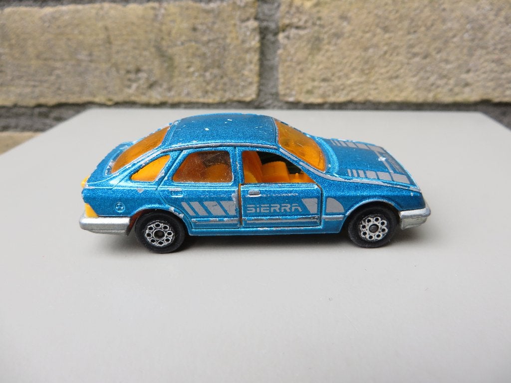 Majorette No 272 Ford Sierra blauw, Ophalen of Verzenden, Gebruikt, Auto