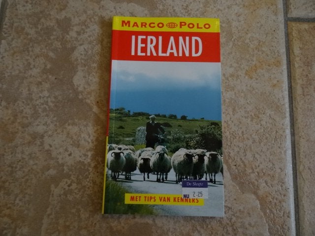 Ierland ; marco polo reisgids, Boeken, Europa, Ophalen of Verzenden, Zo goed als nieuw, Reisgids of -boek