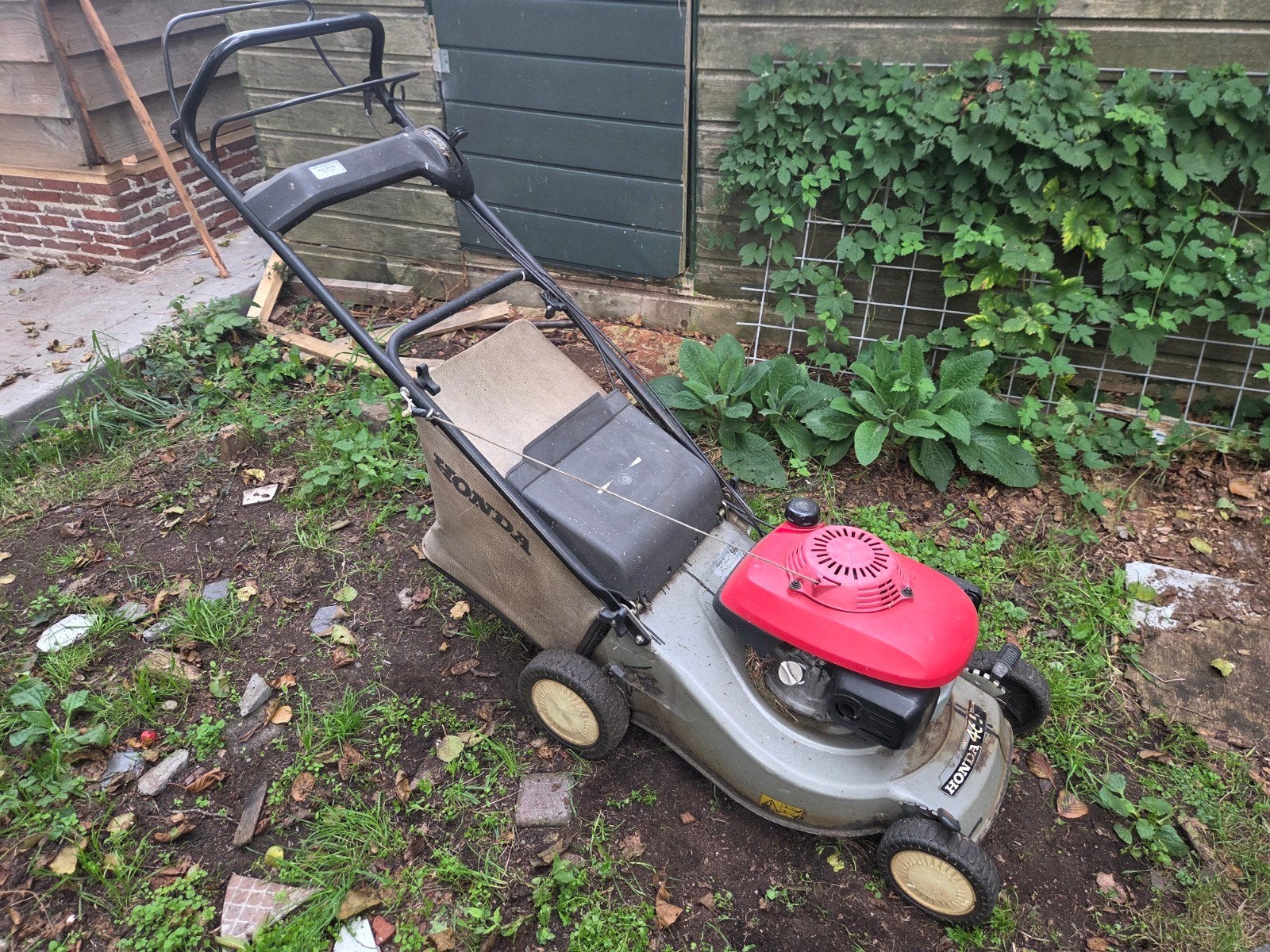Honda HRG 465C Benzine Grasmaaier met Opvangbak, Ophalen, Honda, Gebruikt, 40 t/m 49 cm