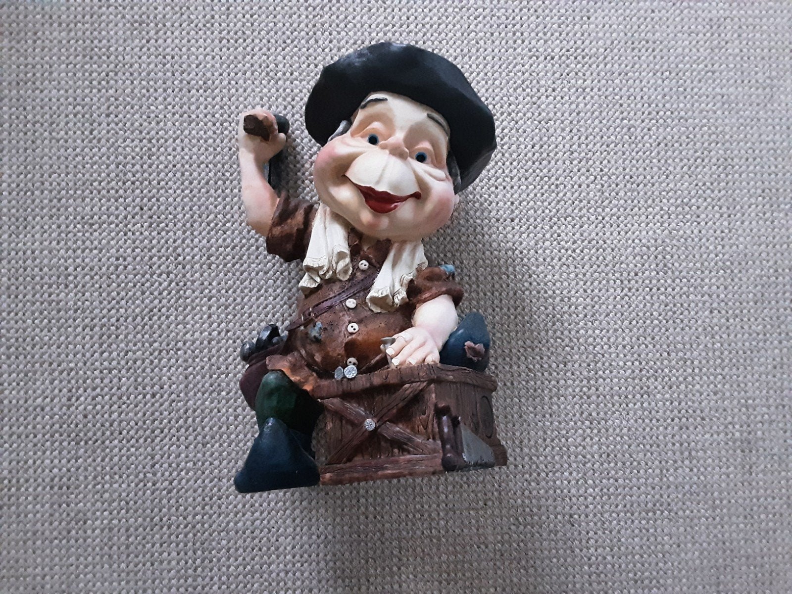 De Laaf Collection Efteling beeldje - De Schoenmaker, Ophalen of Verzenden, Zo goed als nieuw, Beeldje of Poppetje