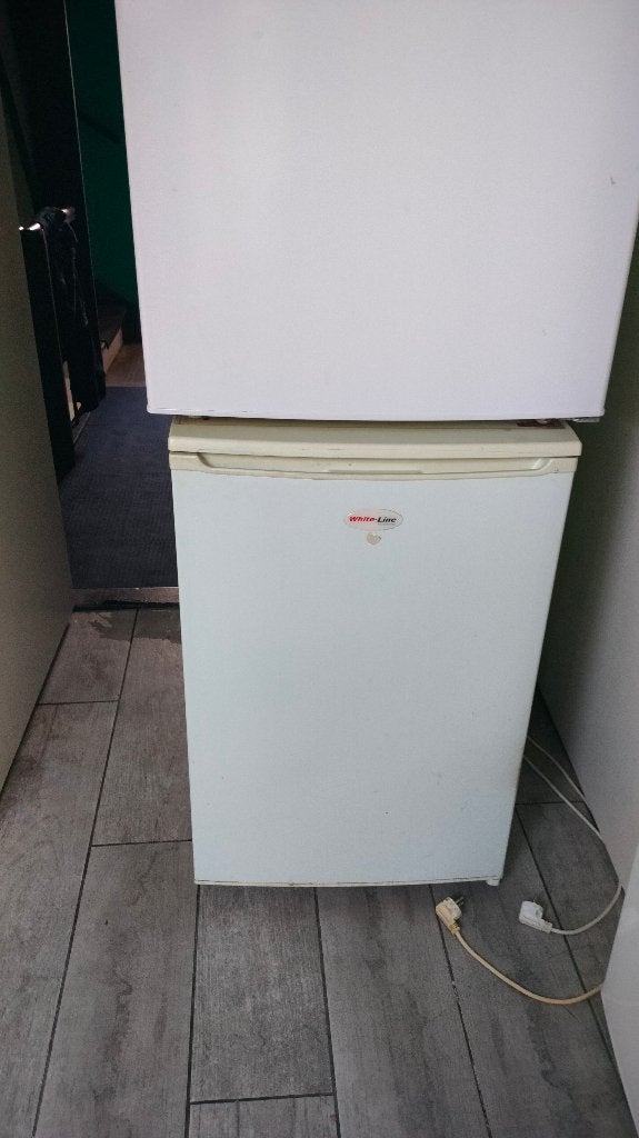 Freezer kleine, Ophalen, Gebruikt, Minder dan 85 cm, Minder dan 75 liter