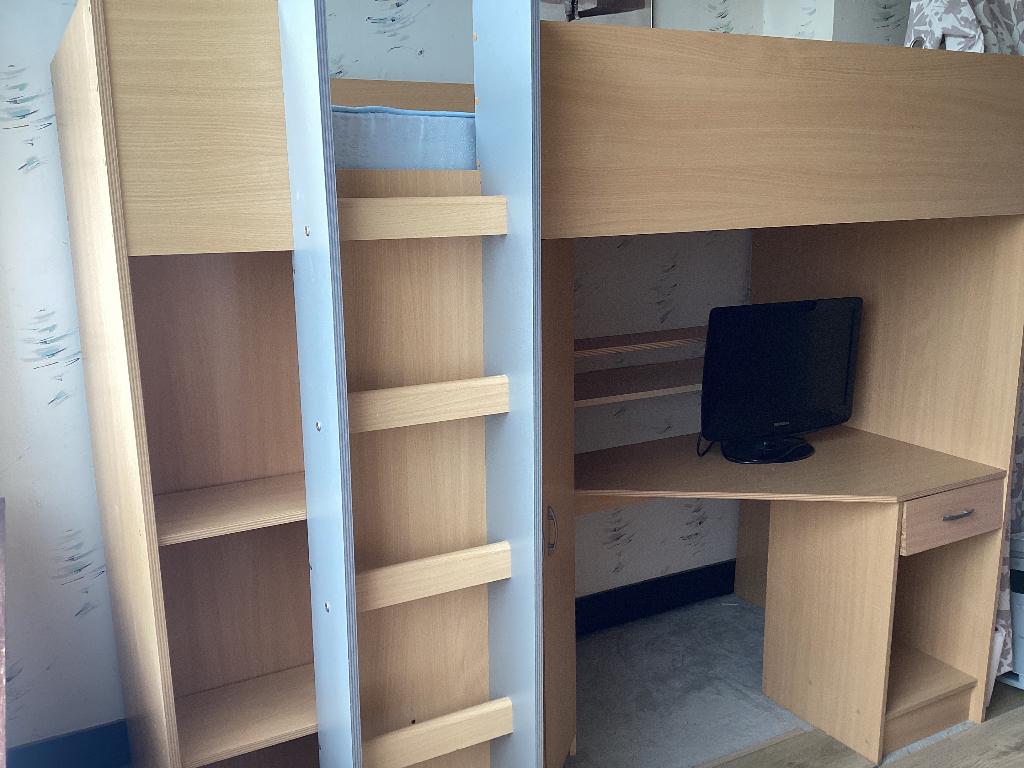 Mooie  hoogslaper met bureau en onderkast, Ophalen, Gebruikt, Eenpersoons, 160 tot 180 cm