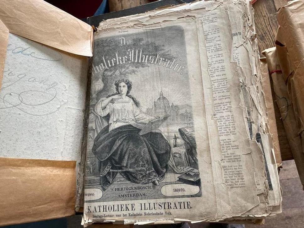 Katholieke Illustratie diverse jaargangen, Ophalen of Verzenden, Gelezen, Overige typen