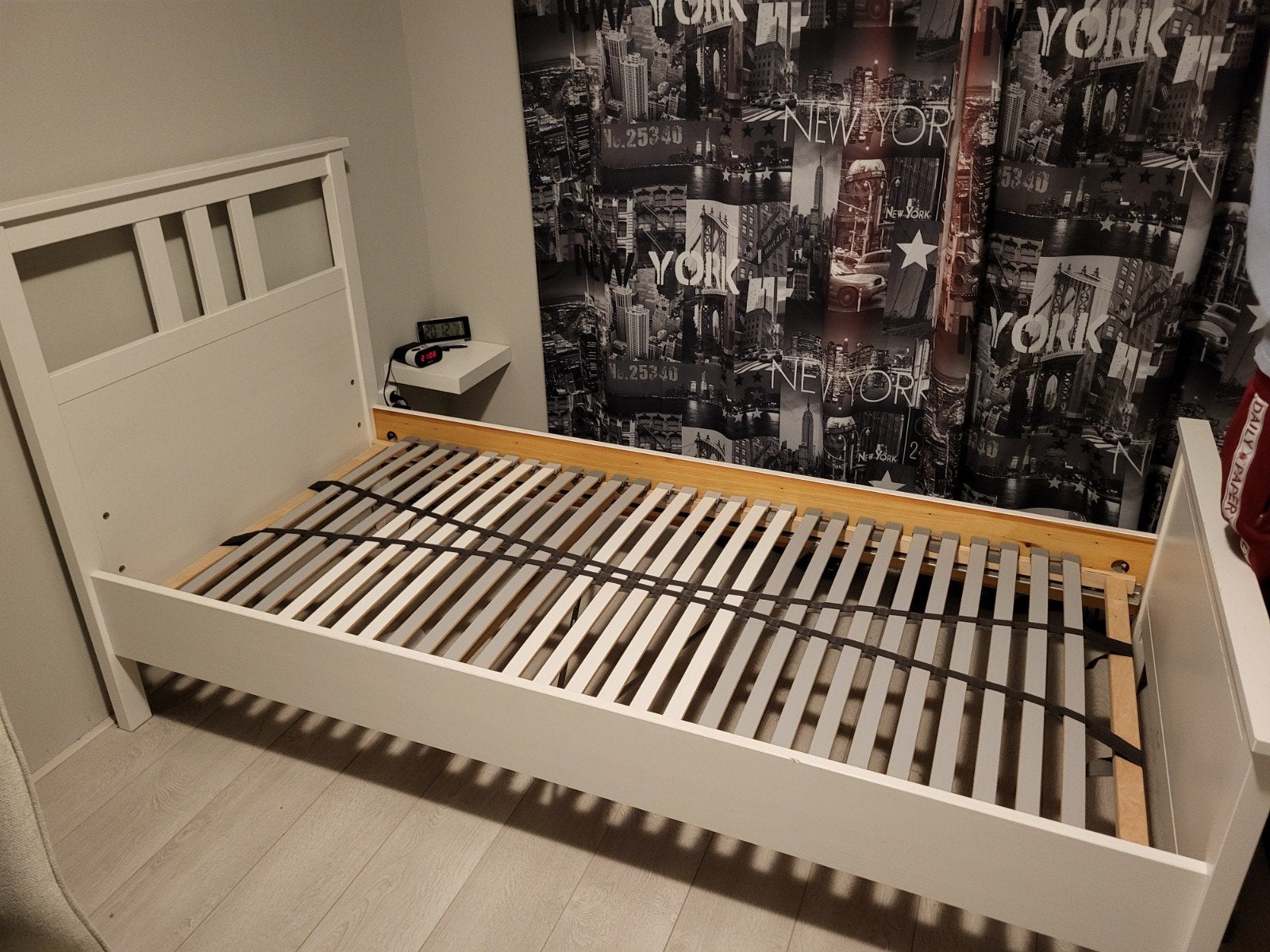 bed ombouw met latten bodem, Ophalen, 85 tot 100 cm, Zo goed als nieuw, Matras