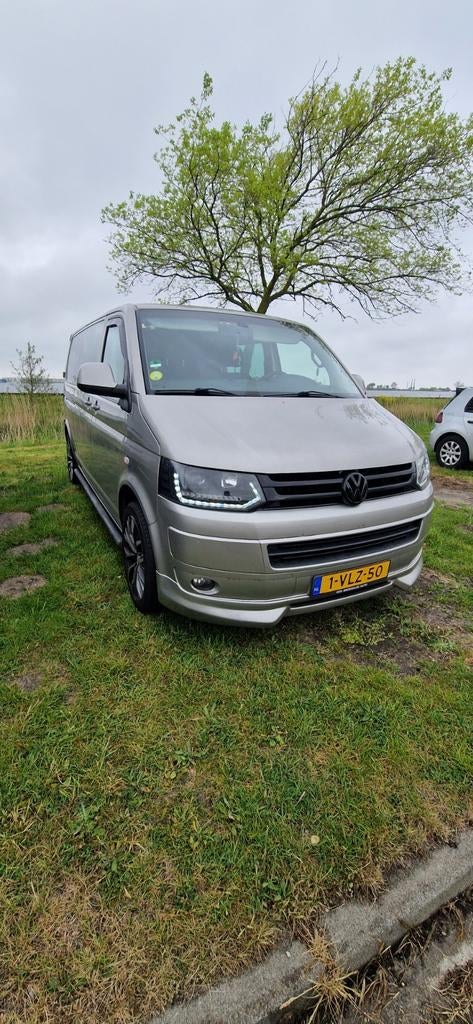 Volkswagen T5.1   2.0 D 132KW DC AUT 2011  (((LEES TEKST))), Euro 5, Stof, 179 pk, 2500 kg