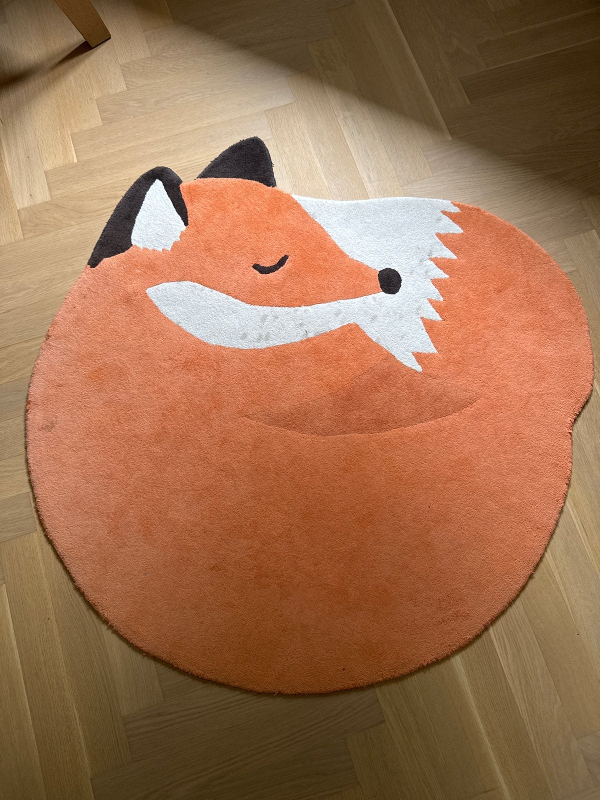 Schattig vossenkleedje voor de kinderkamer, Ophalen, Gebruikt, Rond, Oranje