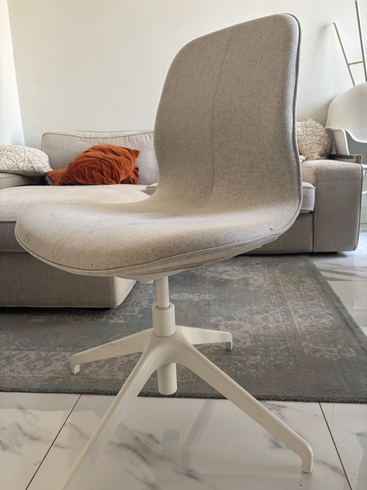 Comfortabele beige IKEA bureaustoel op wielen, Huis en Inrichting, Gebruikt, Overige kleuren, Ophalen of Verzenden, Eén