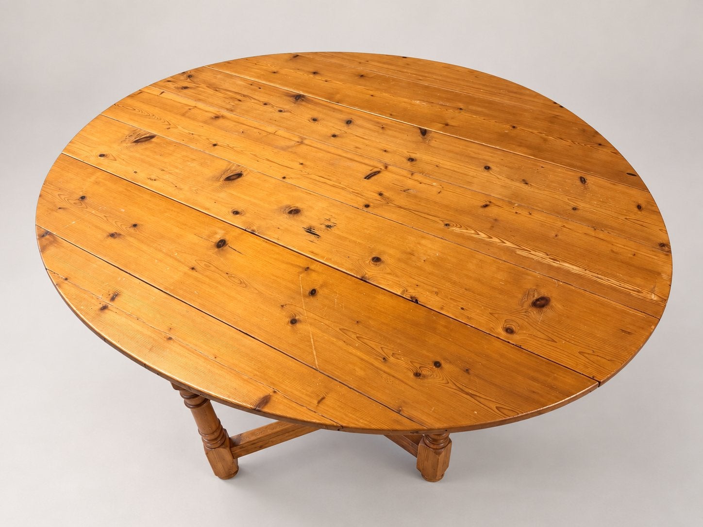 Grenen hangoor tafel ovaal 166x135x78 cm, Ophalen