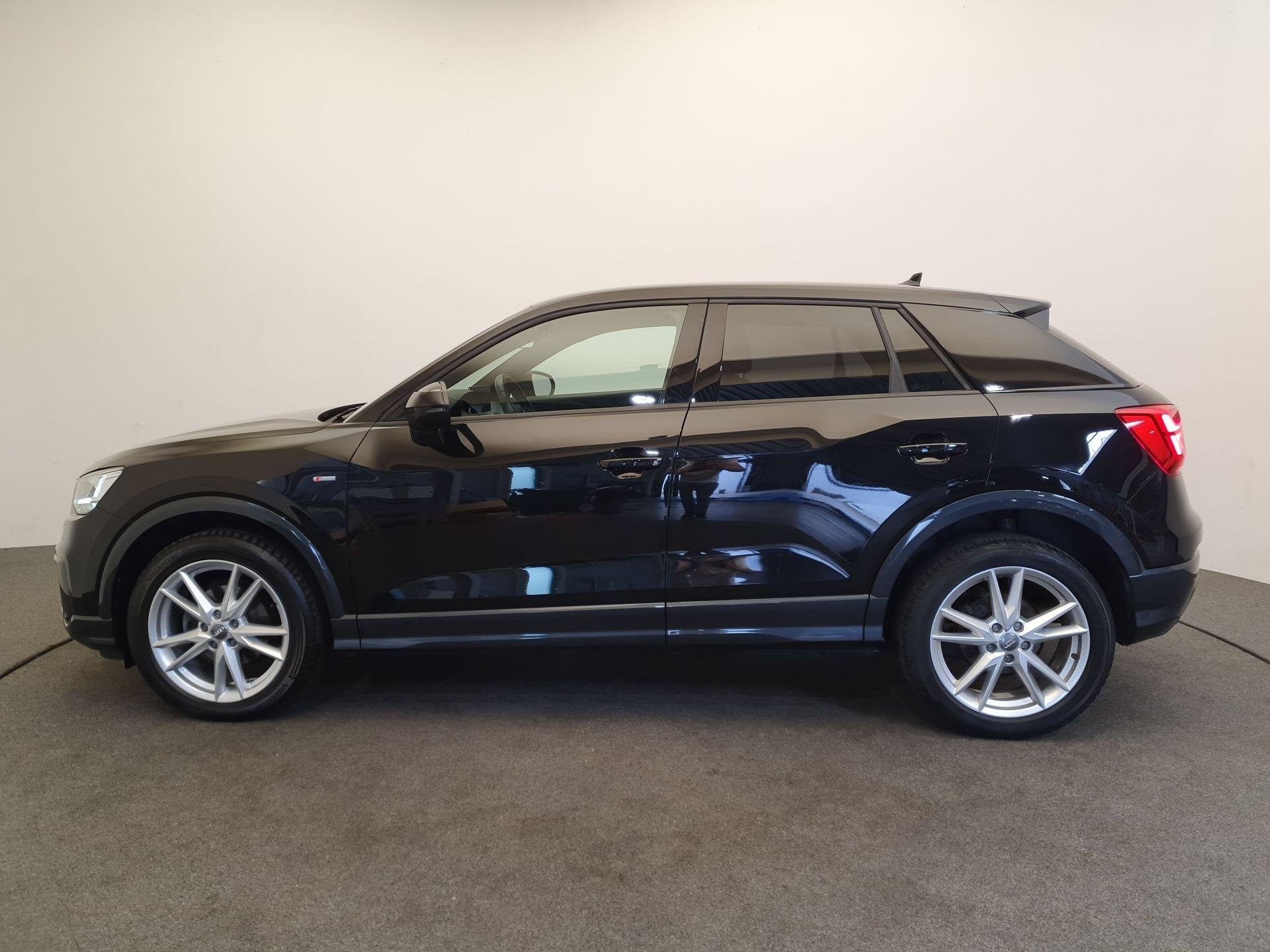 Audi Q2 35 TFSI CoD Sport S line Edition Cruise control, Sto, Auto's, 12 maanden, 4 cilinders, Leder en Stof, Zwart