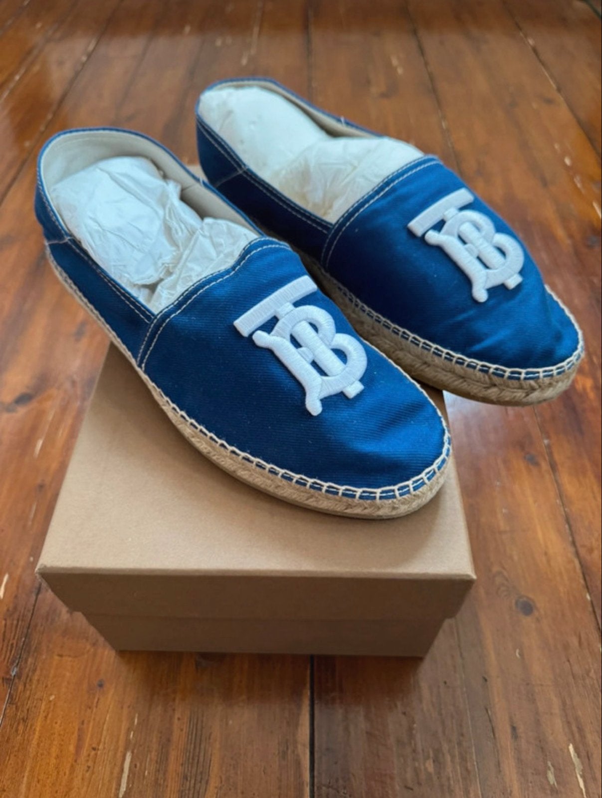 Burberry Espadrilles - Nieuw - Blauw - Maat 44, Nieuw, Espadrilles of Moccasins, Verzenden, Blauw
