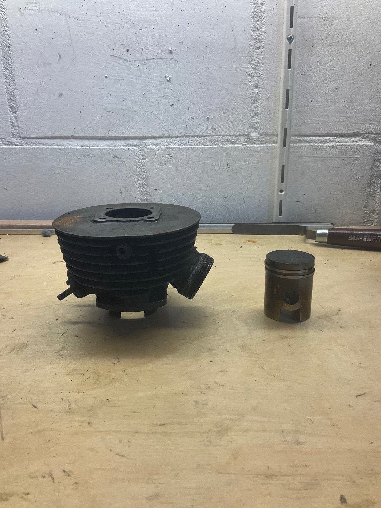 Sachs originele cilinder lucht of geforceerd gekoeld, Fietsen en Brommers, Ophalen of Verzenden, Gebruikt, Cilinder, Overige merken
