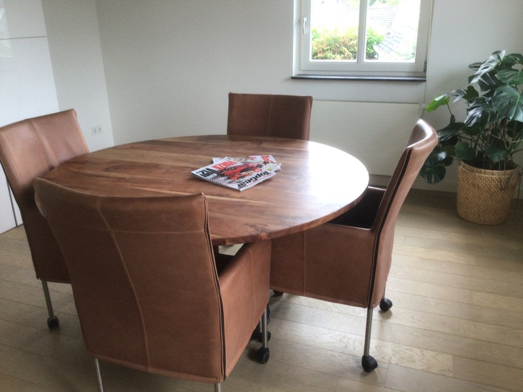 Grote ronde houten eettafel en 4 lederen fauteuils op wielen, Ophalen, Gebruikt, 200 cm of meer, 50 tot 100 cm