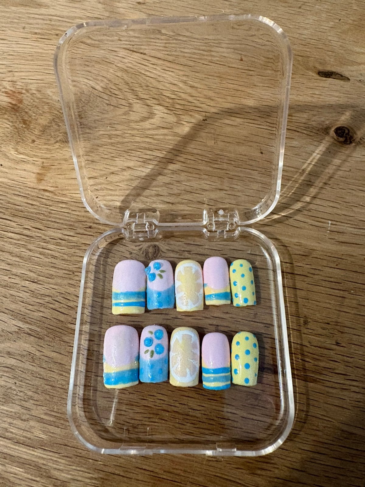 Short square handgemaakte plaknagels | Maat M, Verzenden, Zo goed als nieuw, Handen en Nagels