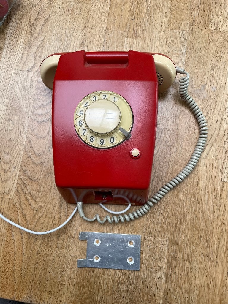 Te koop  PTT w65  muur telefoon  , Ophalen of Verzenden, Overige typen