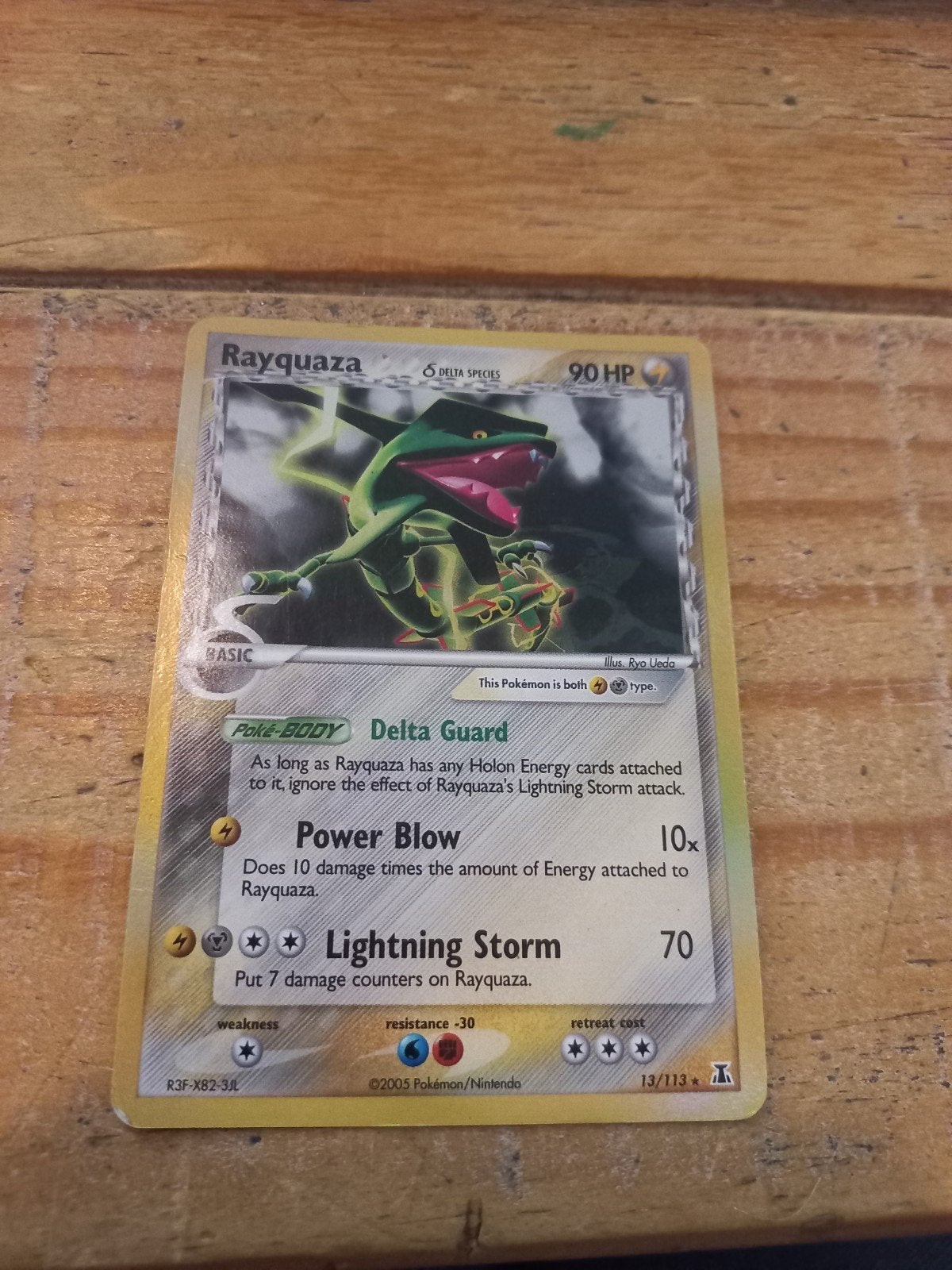 rayquaza delta species 13/113, Ophalen of Verzenden, Zo goed als nieuw, Losse kaart, Foil