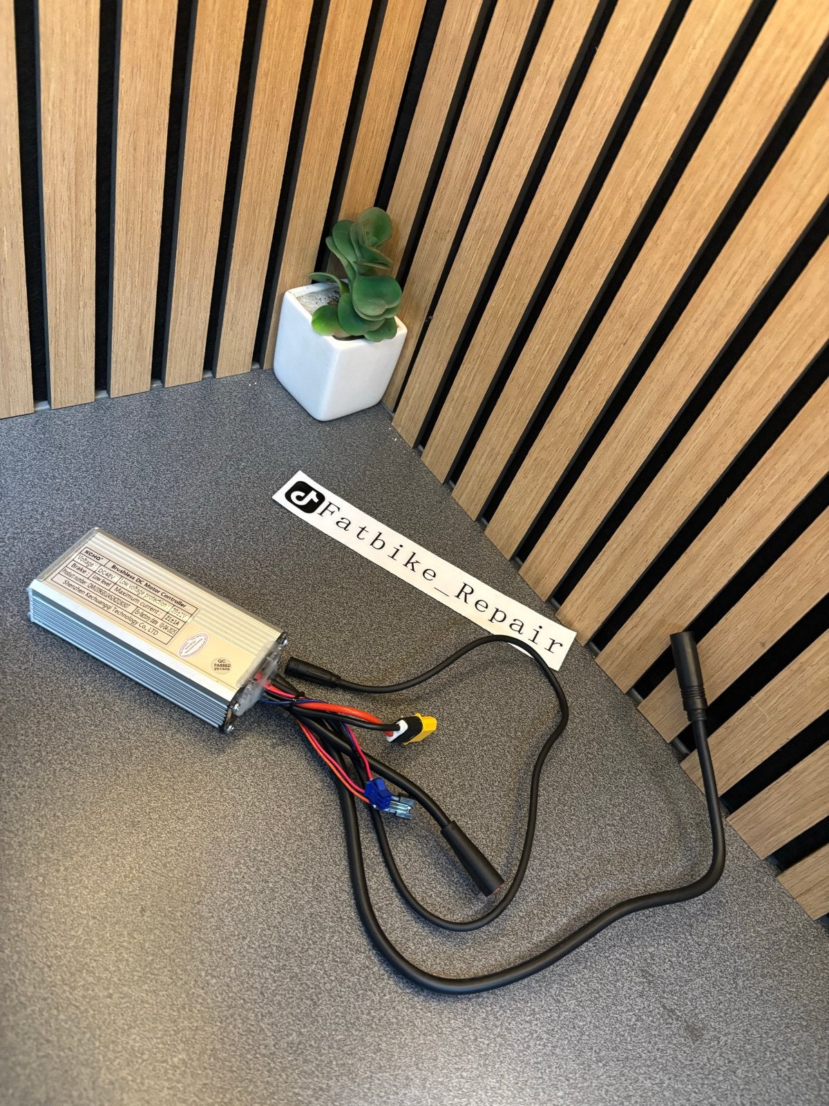 Controller voor fatbike motor met kabel, Fietsen en Brommers, Ophalen of Verzenden, Motor, Fatbike, Nieuw