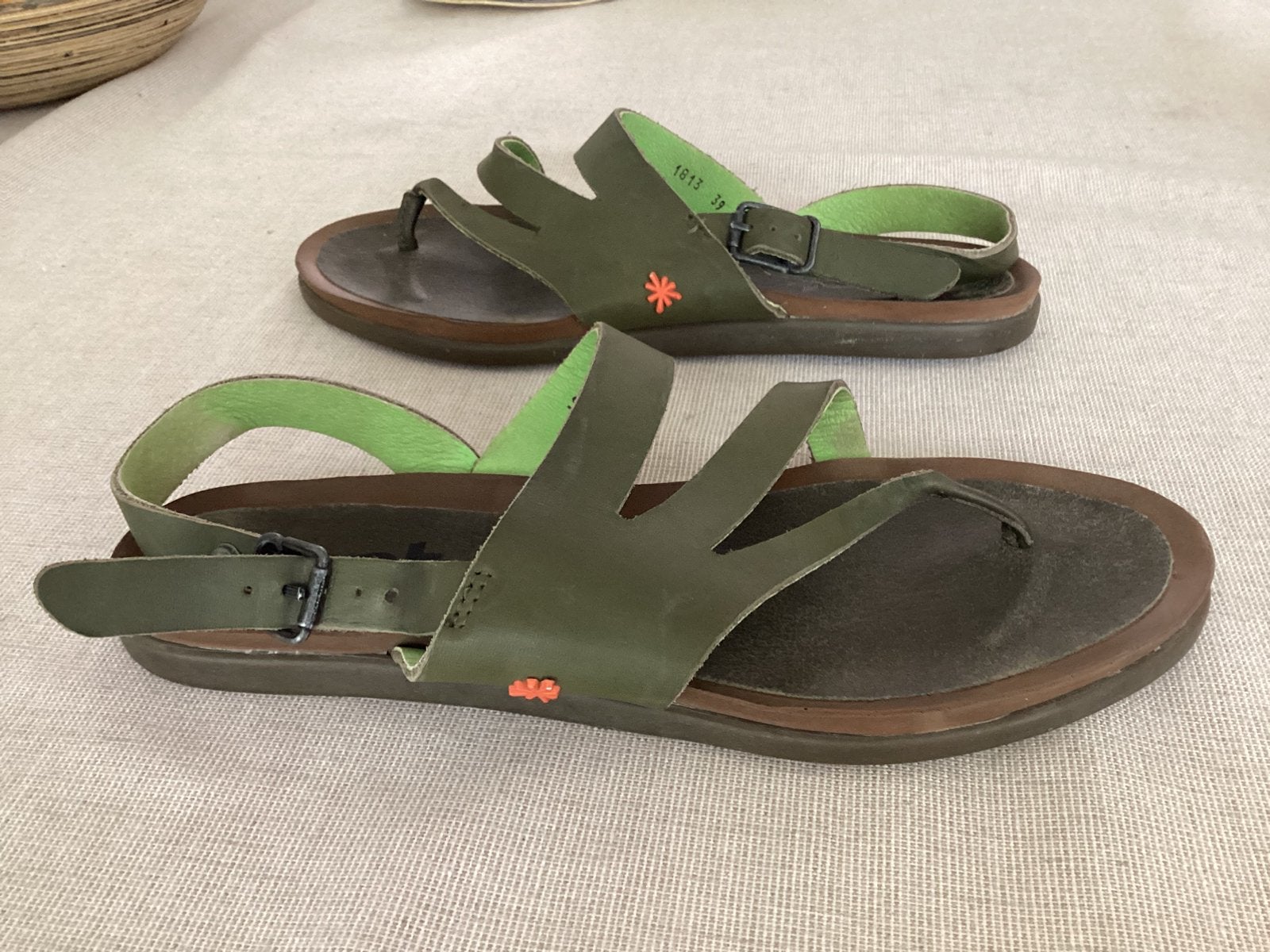 Sandalen ART, maat 39, Kleding | Dames, Schoenen, Ophalen, Zo goed als nieuw, Groen, Sandalen of Muiltjes