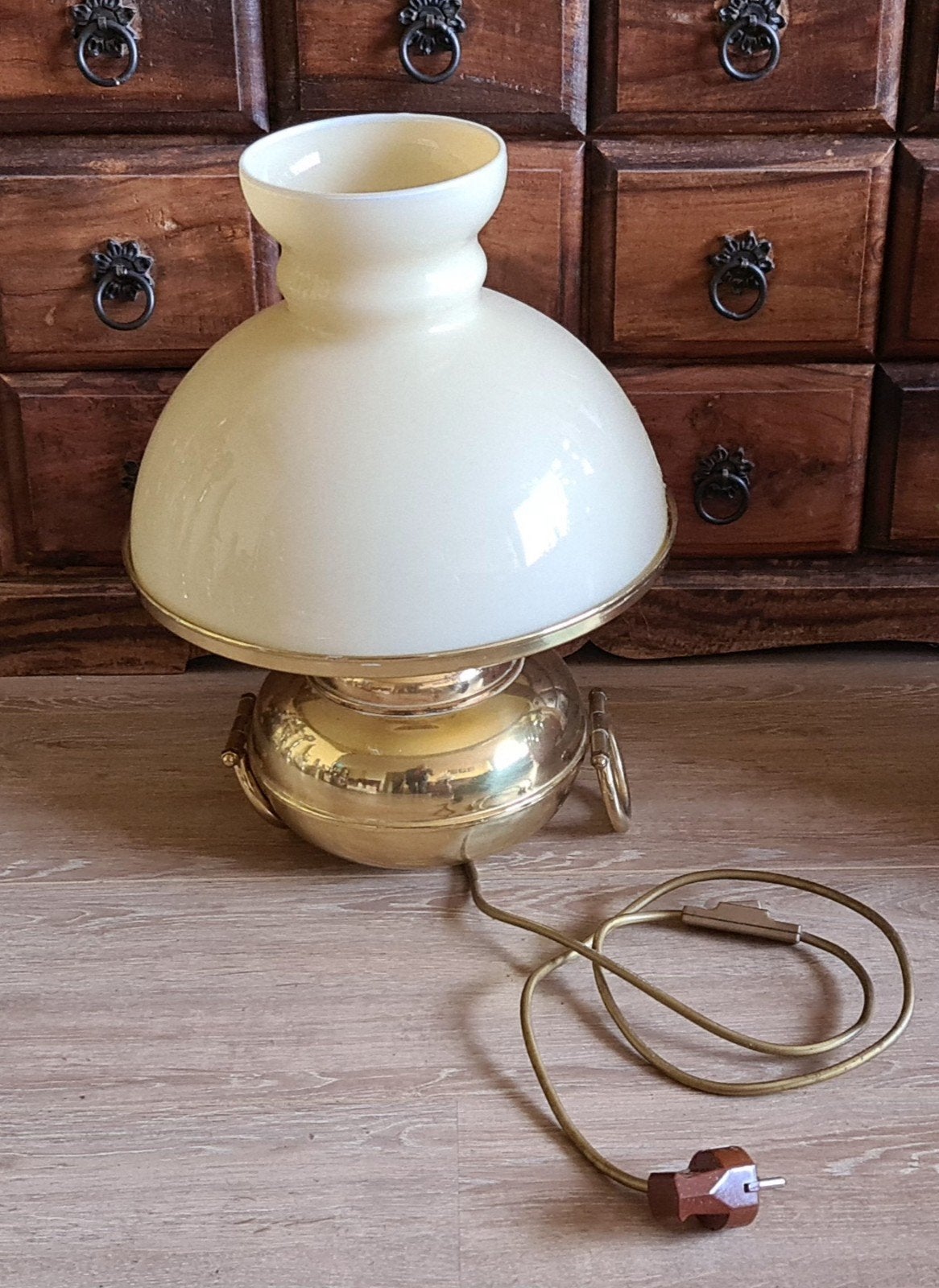Vintage Messing Tafellamp - Olielamp Stijl met Opaalglas, Ophalen