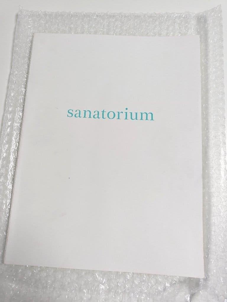 Rob Hornstra - sanatorium  - The Sochi Project, Fotografen, Rob Hornstra, Arnold van Bruggen, Ophalen of Verzenden, Zo goed als nieuw